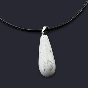 Magnesite Tear Drop Pendant Necklace